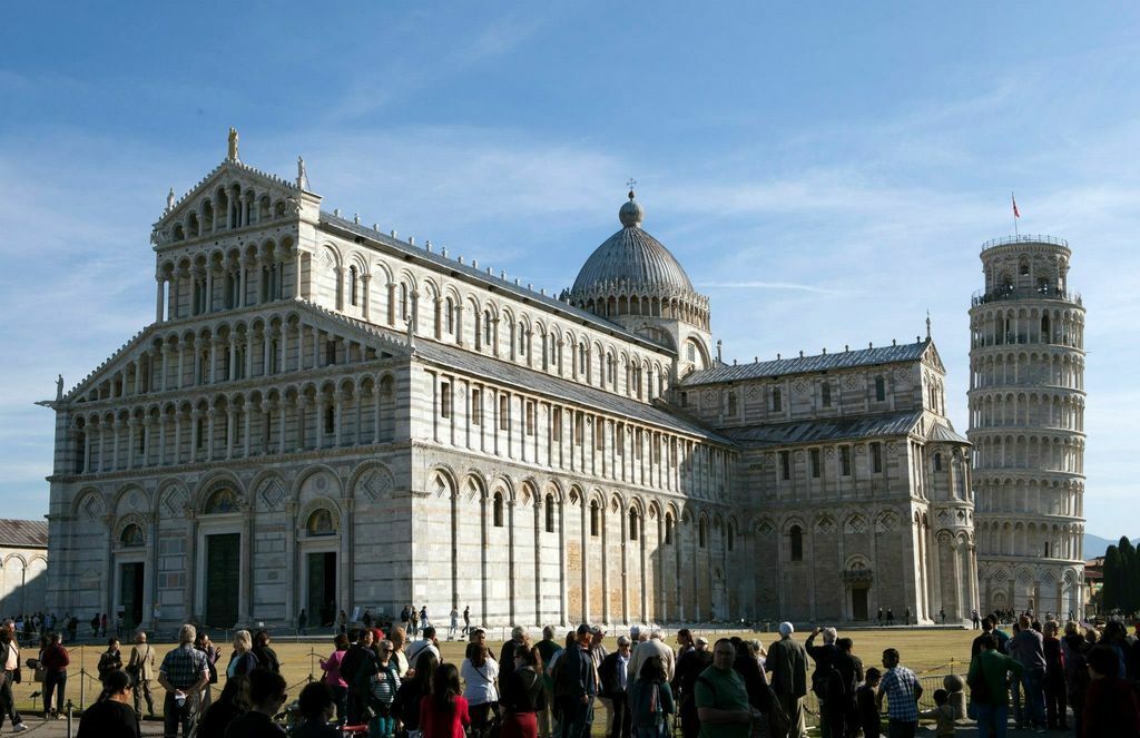 Pisa italie header
